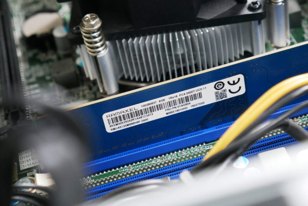 Lenovo ThinkCentre V520S Core i3-7100 Ram 4GB HDD 1TB 19.5 (16)