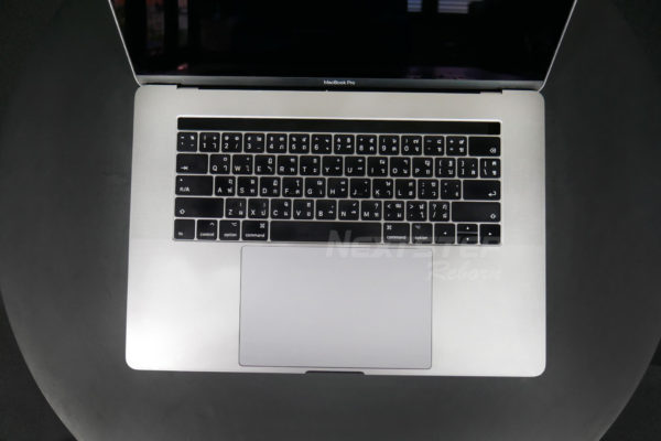 Apple MacBook PRO 15” 2017 Touch Bar resize (11)