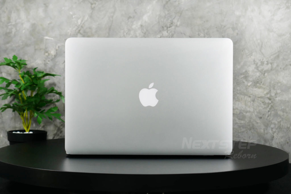 Apple Macbook Air 13 2017 i5 (10)