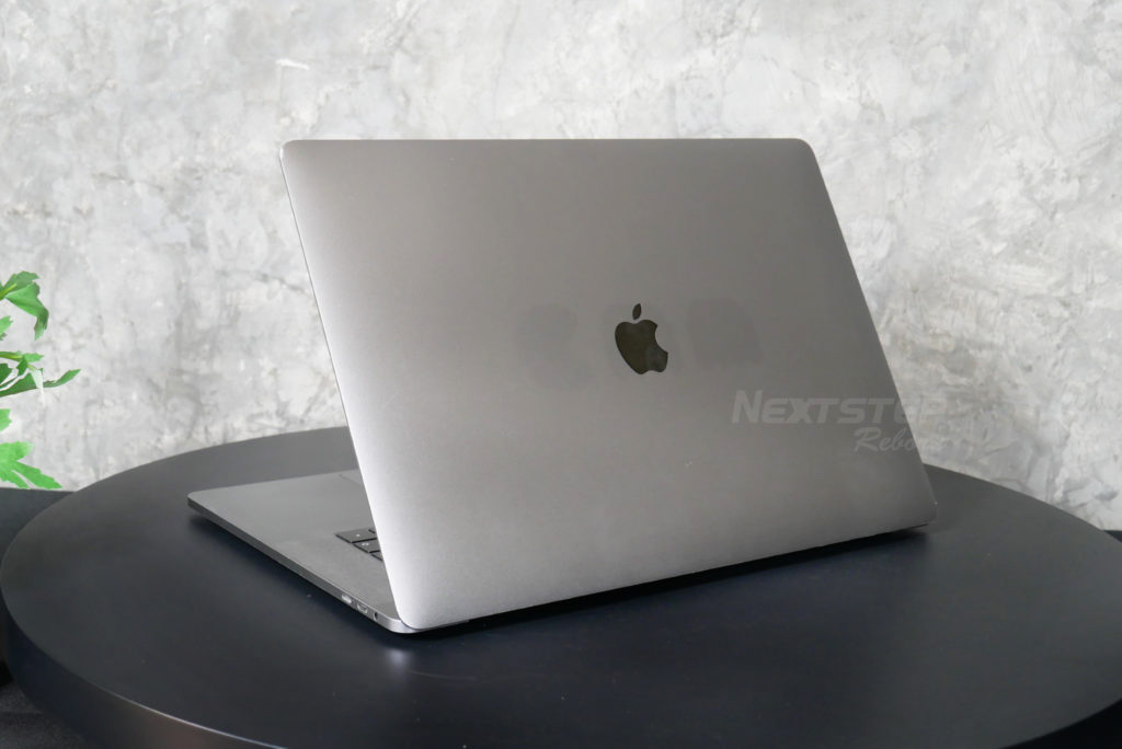 Apple Macbook Pro 15 2018 i7 16 ssd1tb 560x (5)
