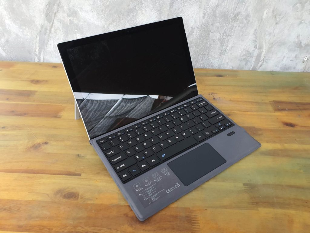 Microsoft Surface Pro 5 i5 7300u 8 256 resize (2)