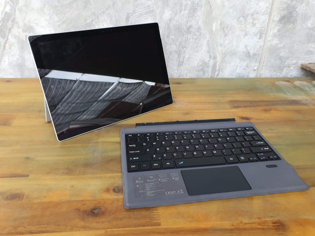 Microsoft Surface Pro 5 i5 7300u 8 256 resize (8)