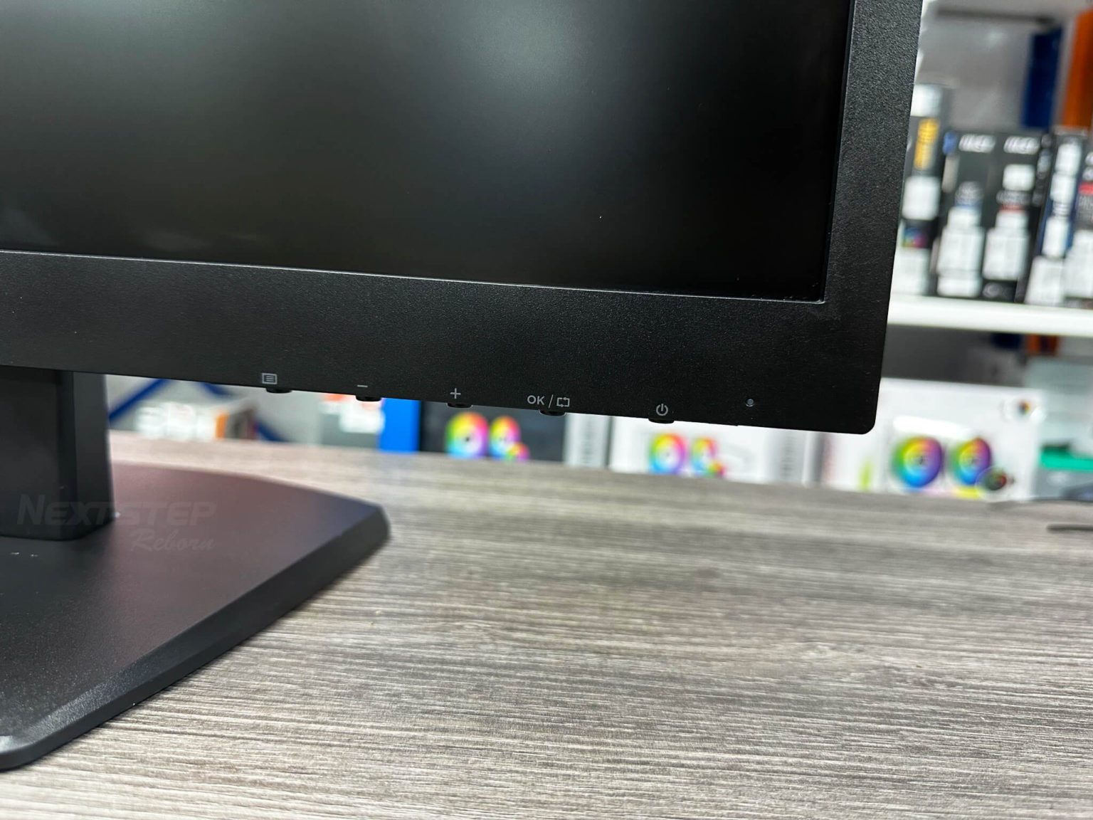 (มือสอง) Monitor 21.5" HP V223 Full HD, LED, VGA, DVI NextStep Reborn