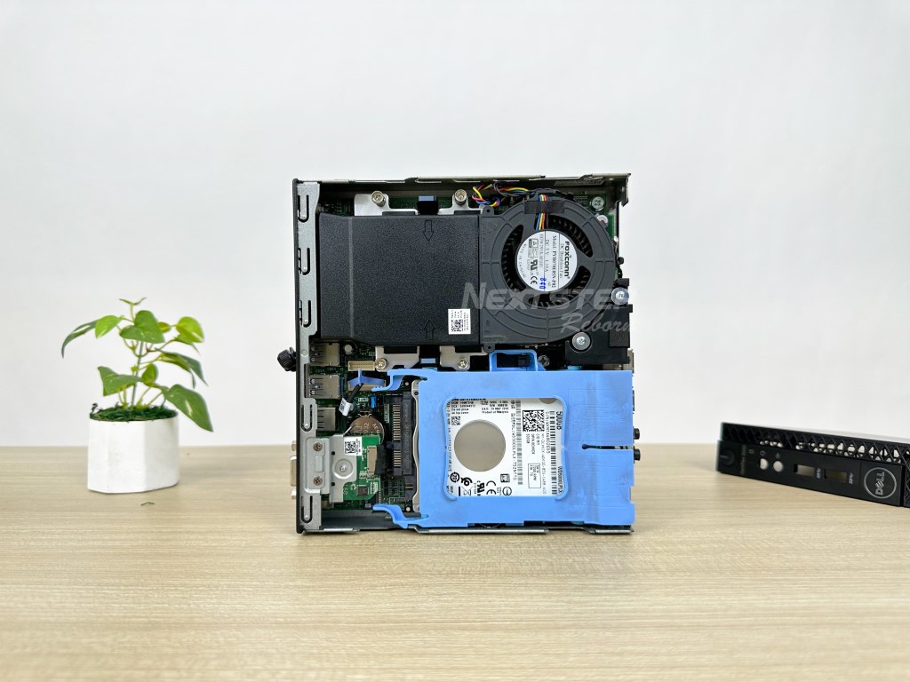 Mini PC Dell 3050 i7 77008 256m2 500 (10)