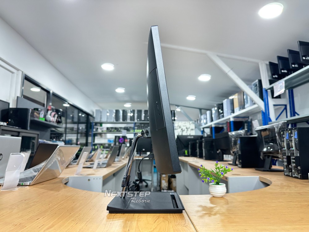 photo-web-lenovo-thinkcentre-neo-30a-24-gen3-aio (6)