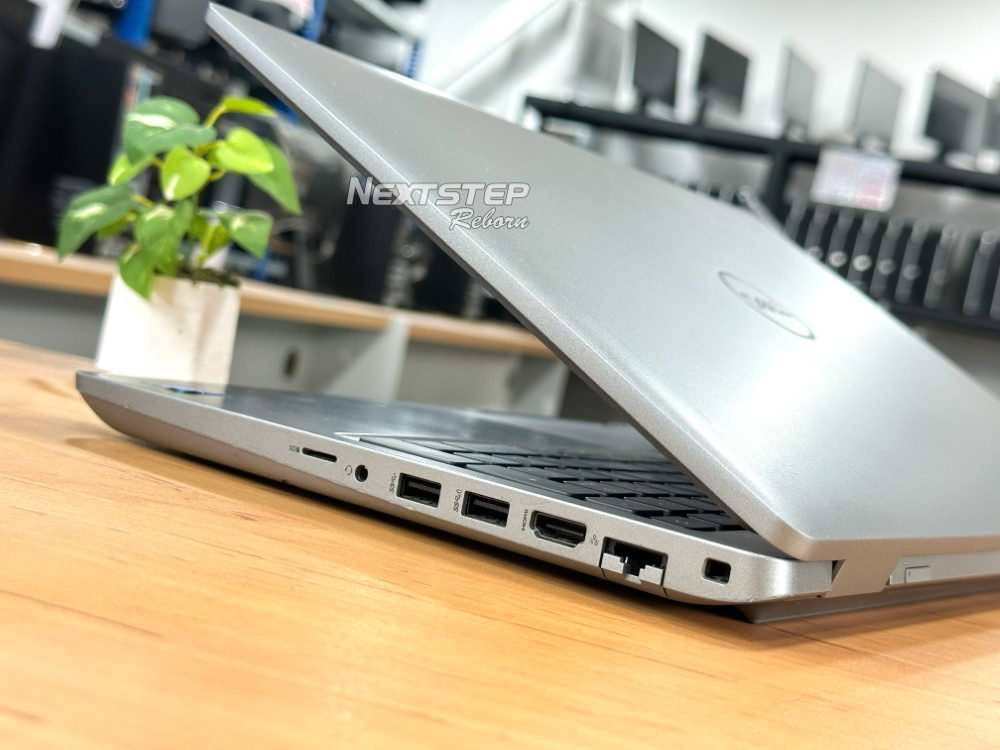 Dell Precision 3561 i7 11800H 16 512 Quadro T600 15 (6)