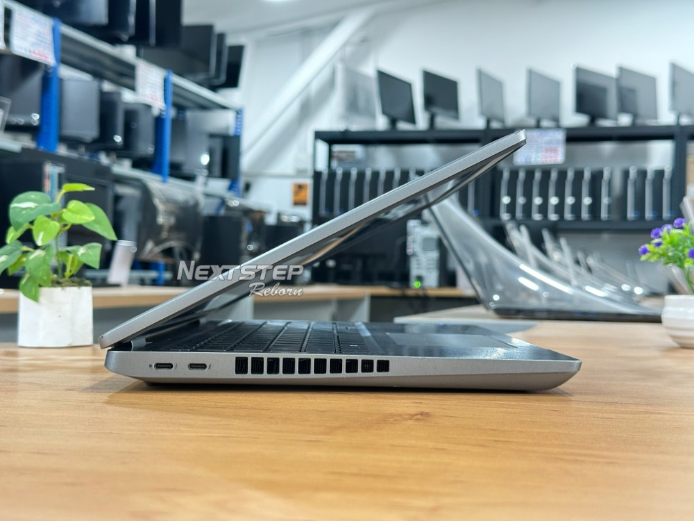 Dell Precision 3561 i7 11800H 16 512 Quadro T600 15 (7)