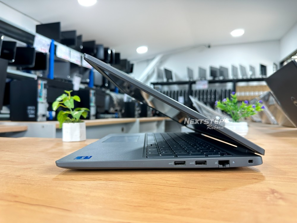 photo NB Dell Latitude 3540 i5 1335U 8 512 15 FHD (5)